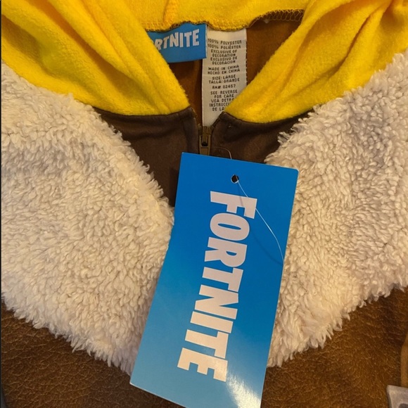 Fortnite Raptor Pajamas/Lounge Wear (NWT) - Picture 6 of 6